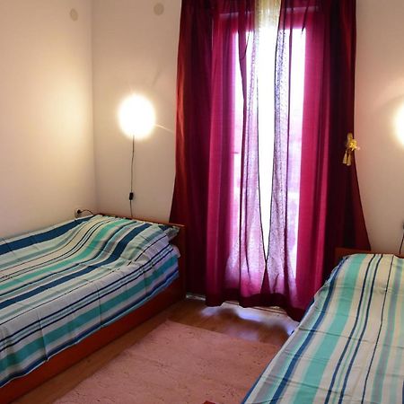 Apartments Zana วีร์ ภายนอก รูปภาพ