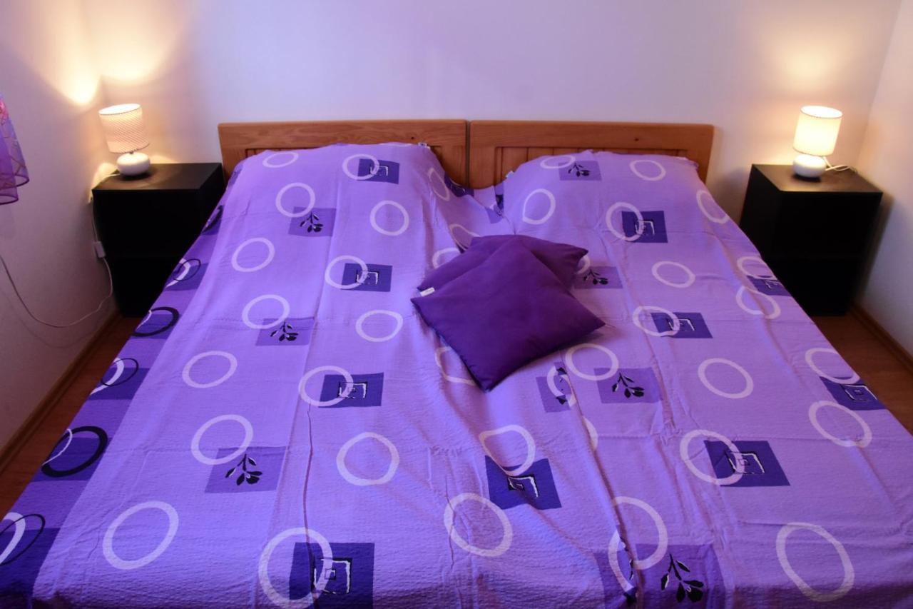 Apartments Zana วีร์ ภายนอก รูปภาพ